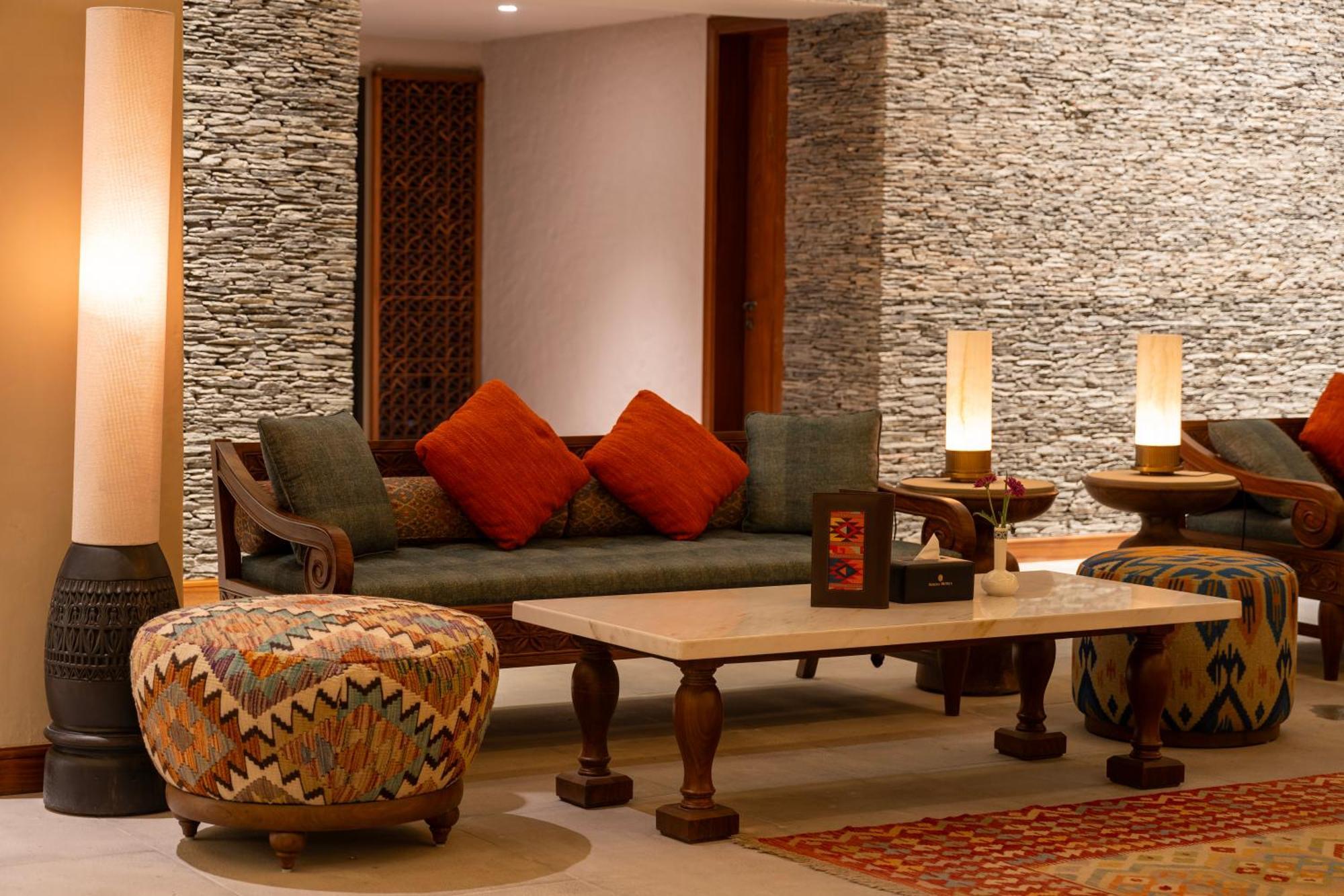 Hunza Serena Hotel Karimabad  Exterior foto